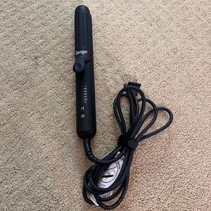 L'ange Black Hair Straightener and Curler